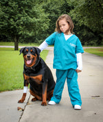 alt="kids veterinarian costume"