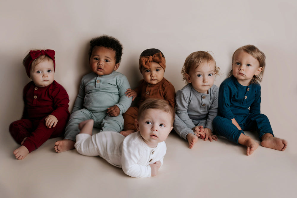 neutral baby outfits