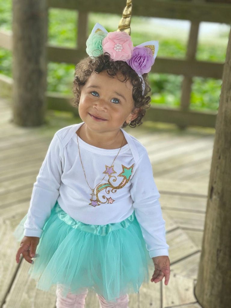 Newborn unicorn onesie on sale