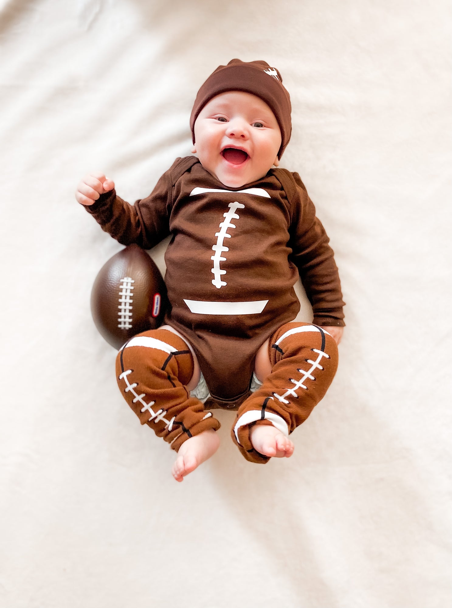 Skalk lys pære Saks Football Baby Costume – South of Urban Shop