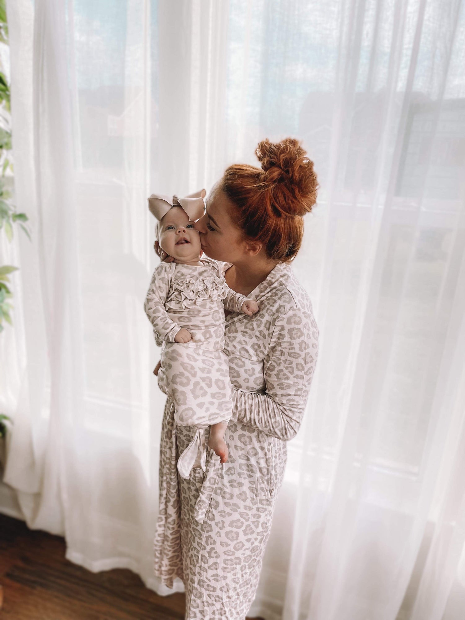 Blue Dotted Mom Maternity Delivery Hospital Robe & Baby Boy Swaddle Set –  Gownies™