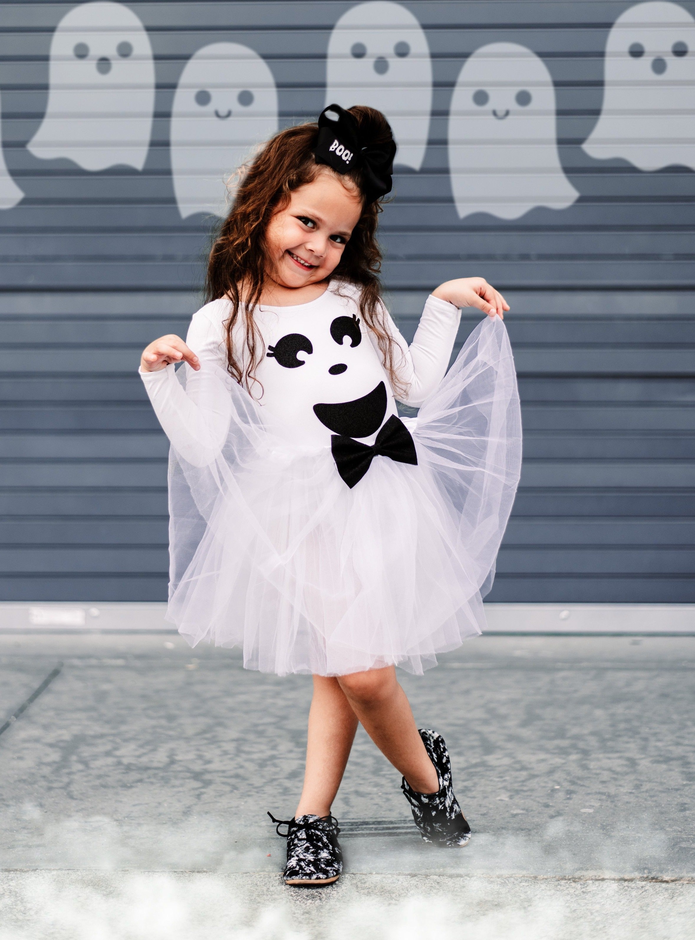 Girly Ghost Halloween Costume - Main Image