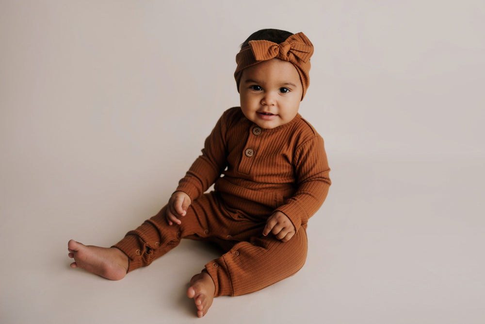 baby girl neutral clothing