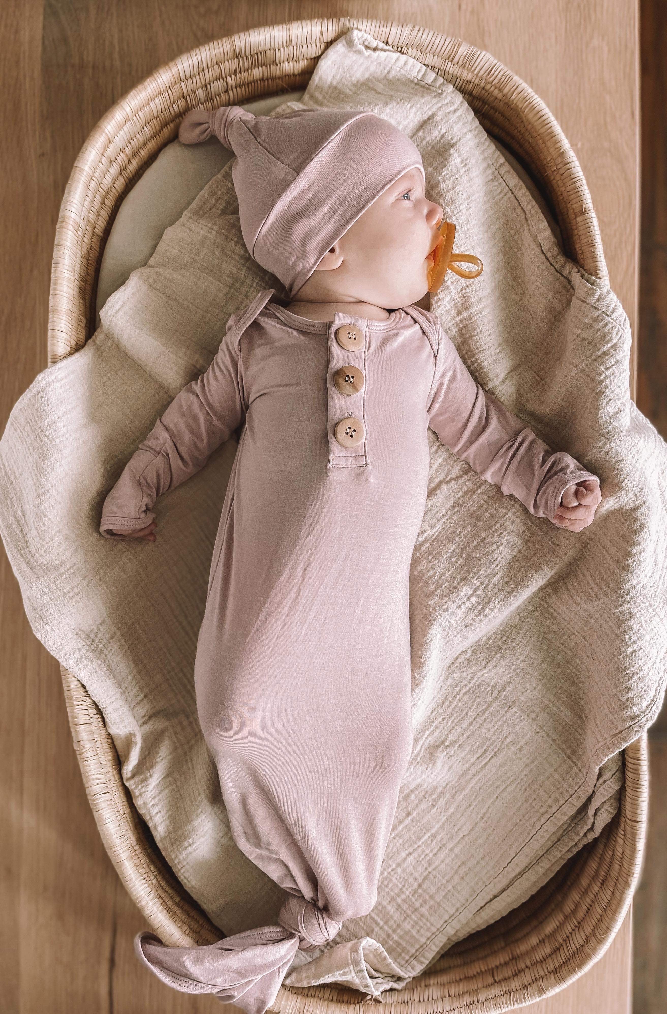 SET Mohair Pants and Ornate Sleeping Hat - Mauve – Newborn Studio Props