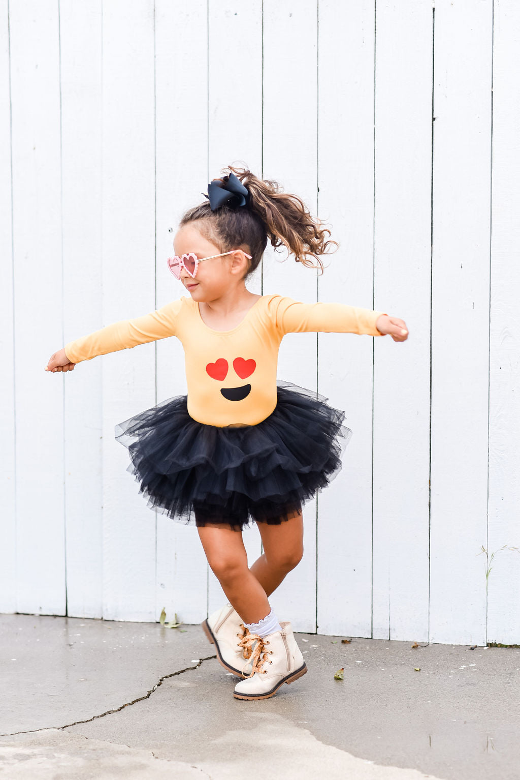 Heart Eyes Emoji Costume - Main Image